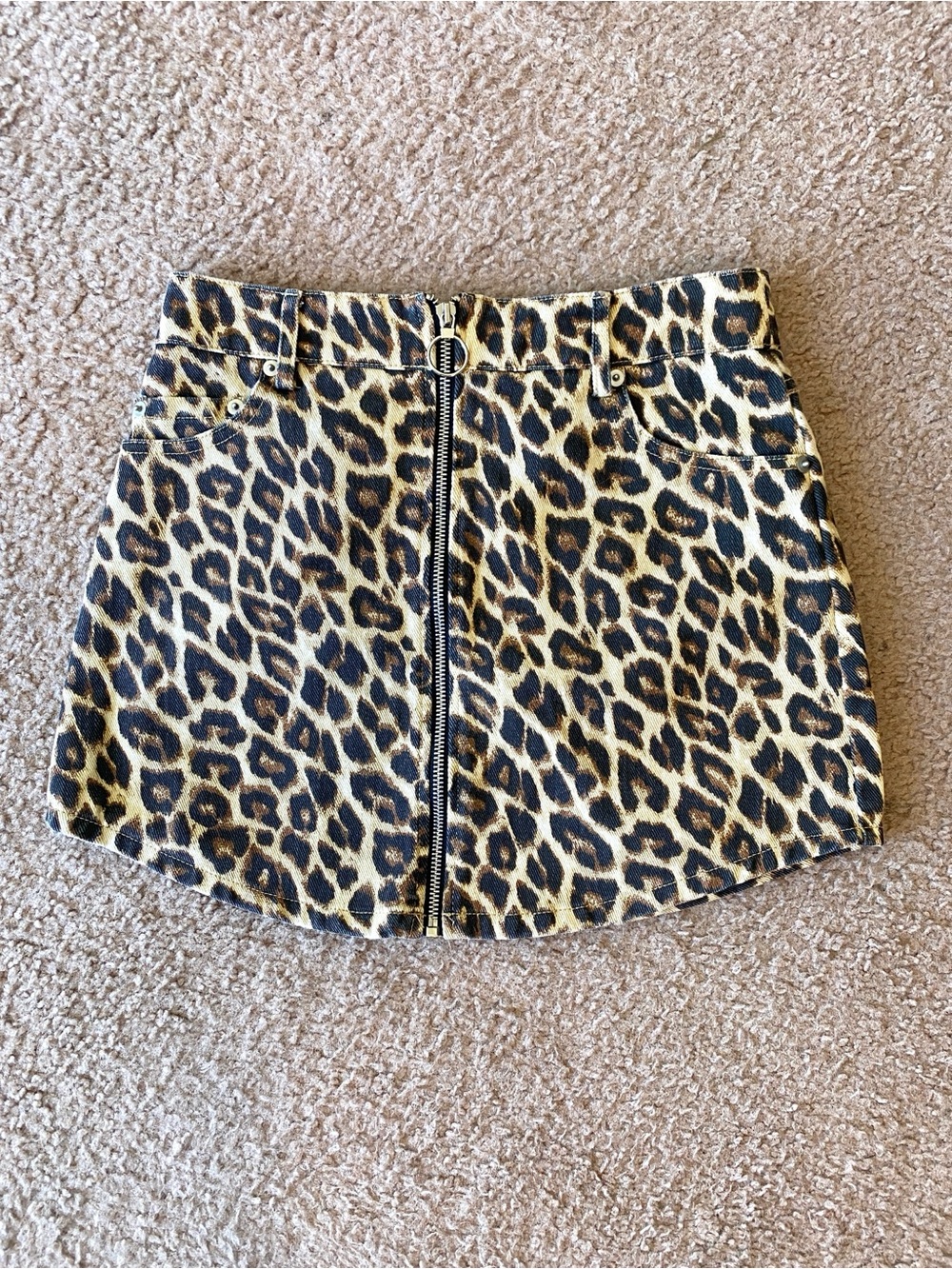 Sexy Fun Leopard Print Skirt with Front Zipper